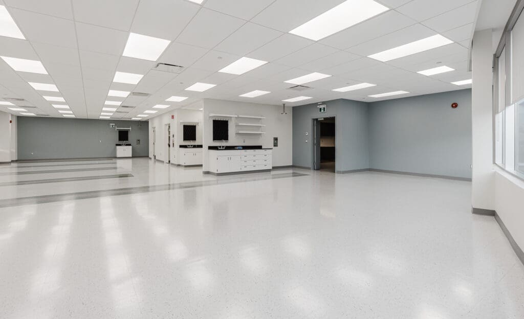 4868 Levy - Lab Space